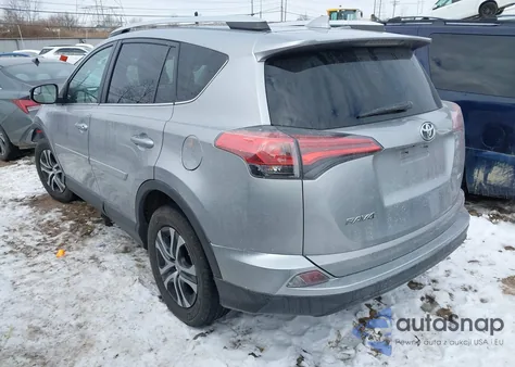 2016 Toyota Rav4 Le z USA, uszkodzony, nr VIN 2T3ZFREV0GW243490
